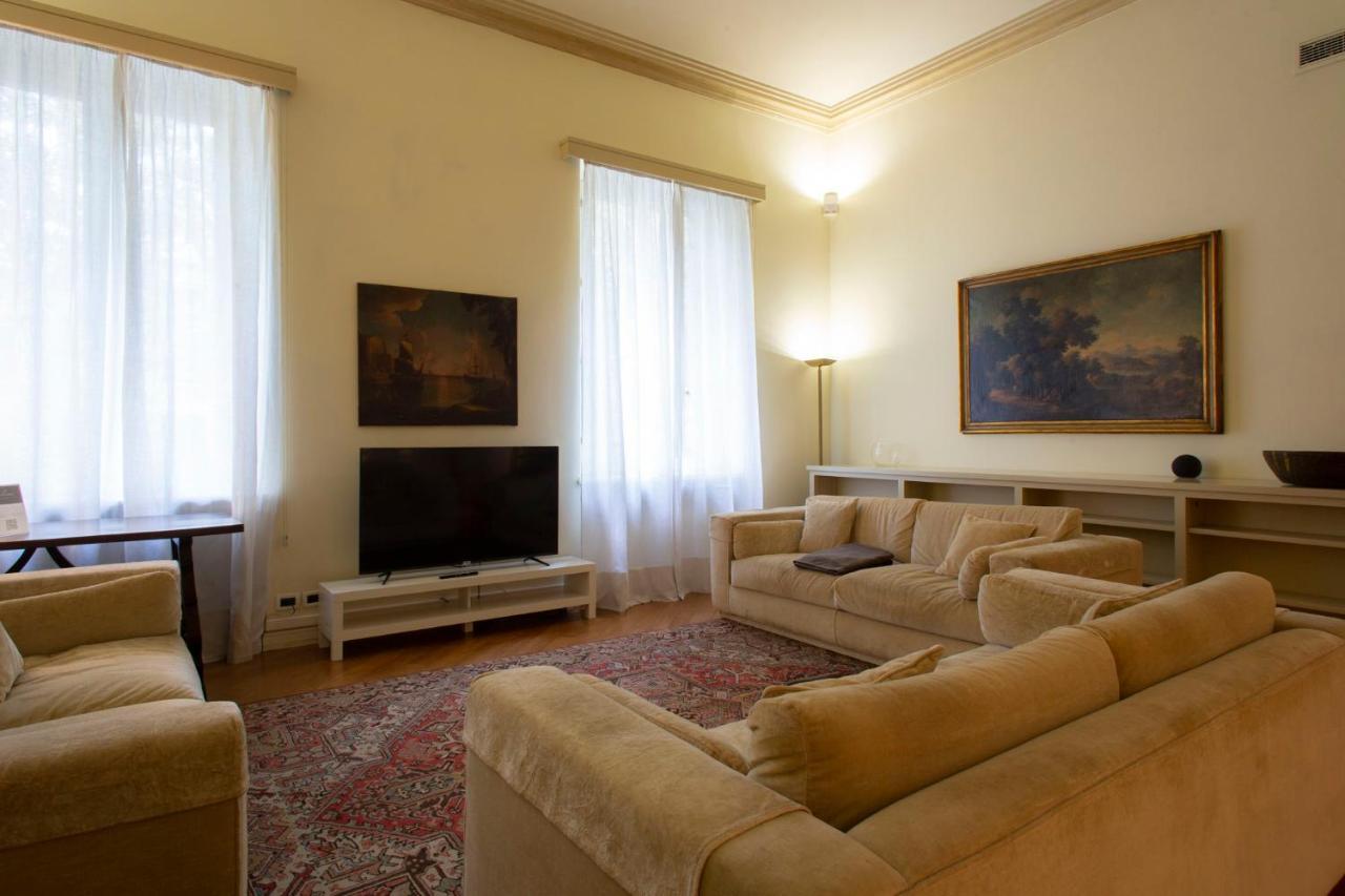 N 10, Luxury Turin Exterior foto